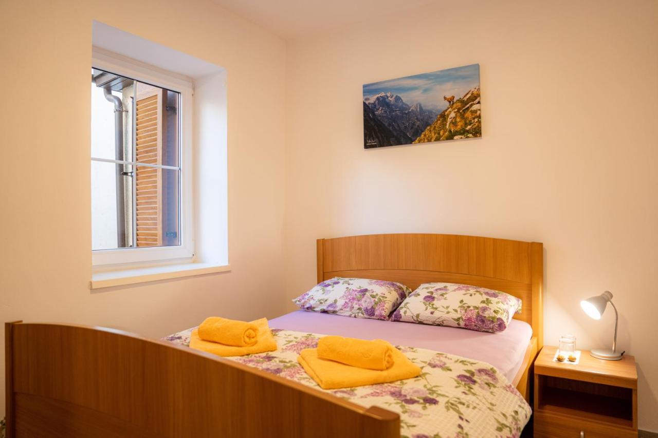 Relax House Soca Guest House Бовец Екстериор снимка