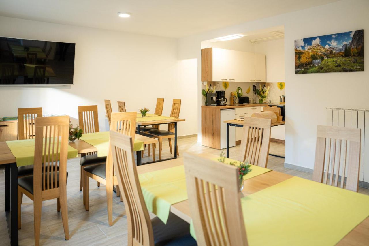Relax House Soca Guest House Бовец Екстериор снимка