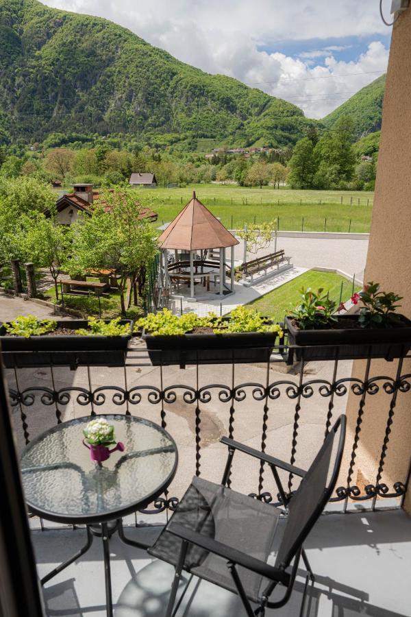 Relax House Soca Guest House Бовец Екстериор снимка