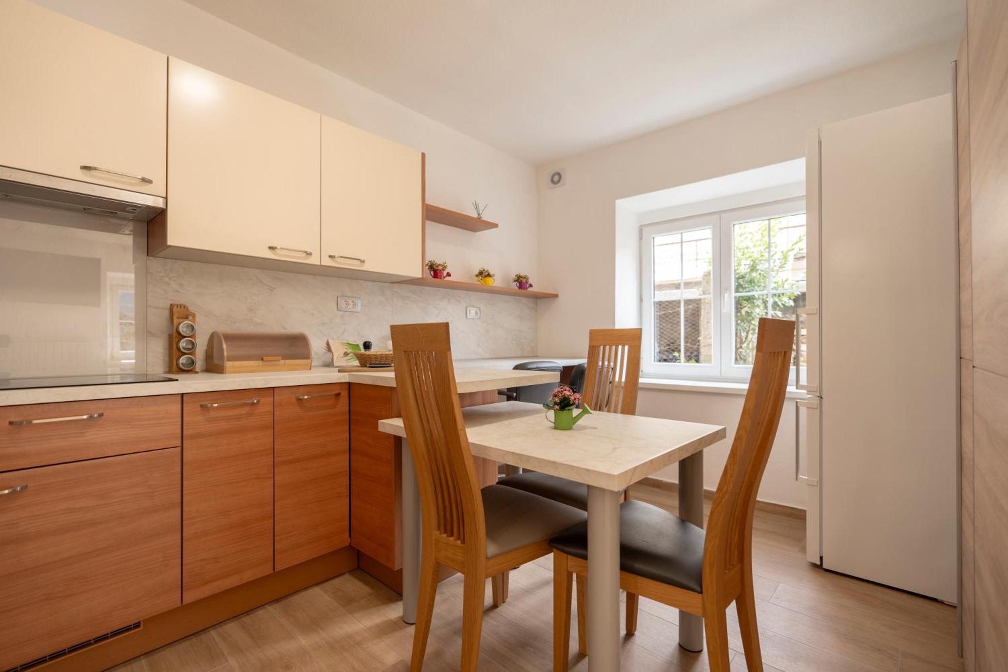 Relax House Soca Guest House Бовец Екстериор снимка