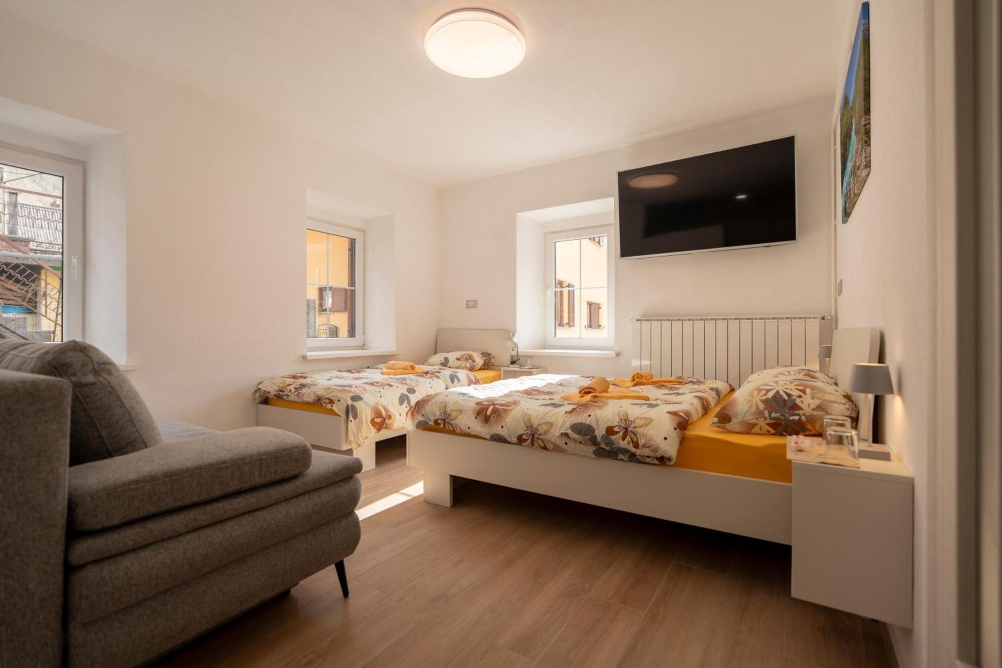 Relax House Soca Guest House Бовец Екстериор снимка